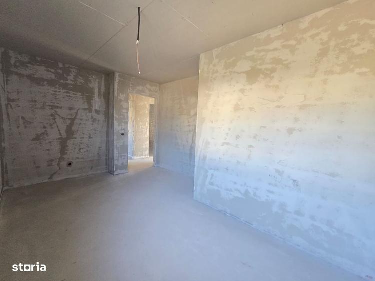 Casă cu 4 camere în Jucu