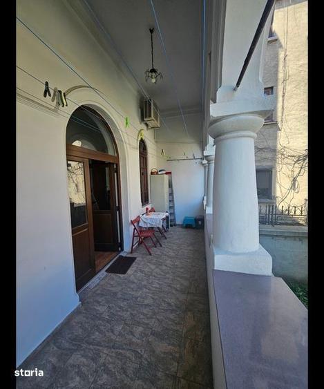 Casă cu 4 camere cu Teren 260 Mp în Cotroceni