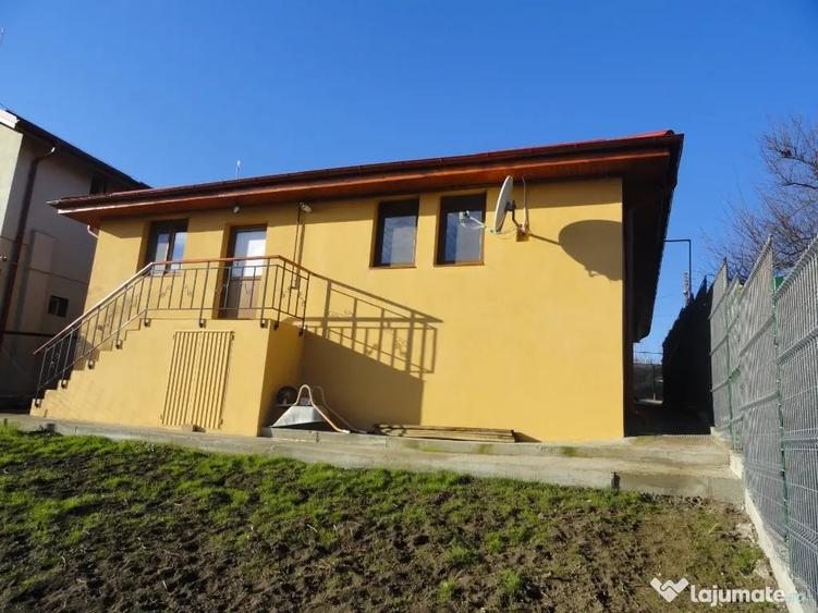Casă cu 3 camere cu Teren 600 Mp în Brănești