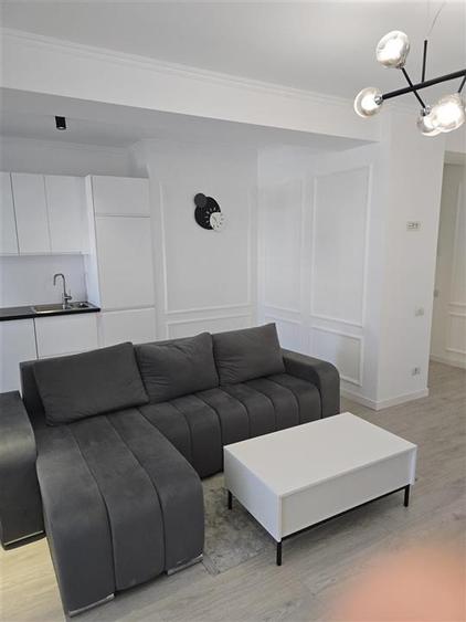 Apartament cu 2 camere decomandat în Pipera