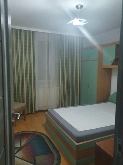 Apartament cu 2 camere decomandat în Exterior Vest