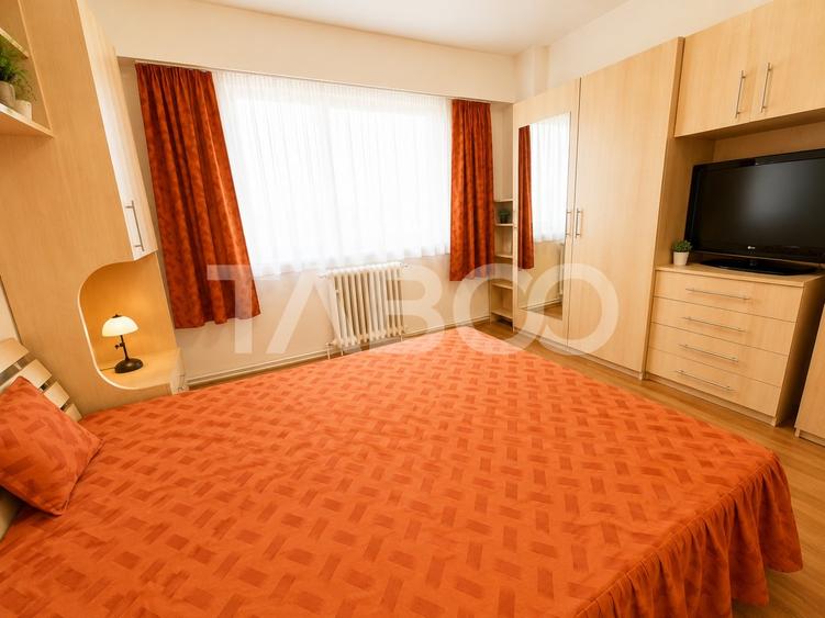 Apartament cu 3 camere decomandat, mobilat în Mihai Viteazul