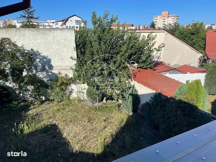 Casa de inchiriat cu 2 camere in zona Centrala,Oradea