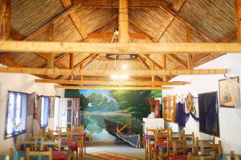 Casă individuală cu 19 camere cu Piscina în Murighiol