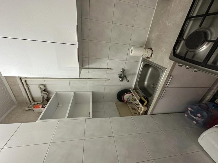 Garsonieră semidecomandată în Brâncoveanu
