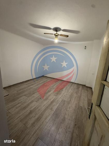 Casă cu 3 camere cu Teren 417 Mp în Brestei