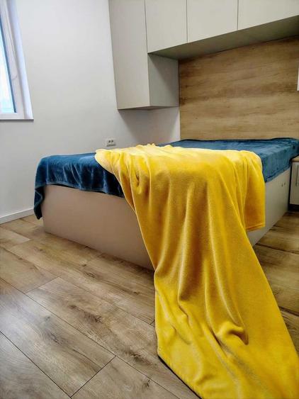 Apartament cu 2 camere semidecomandat în Regie