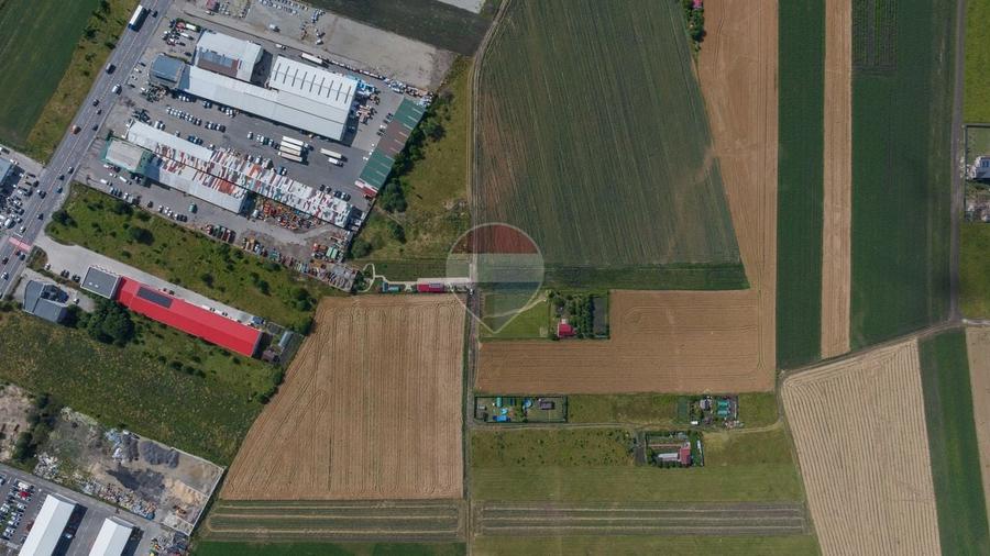 Teren Construcții intravilan de 2200 mp, în Nord