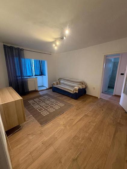 Apartament cu 2 camere semidecomandat în Lugojului