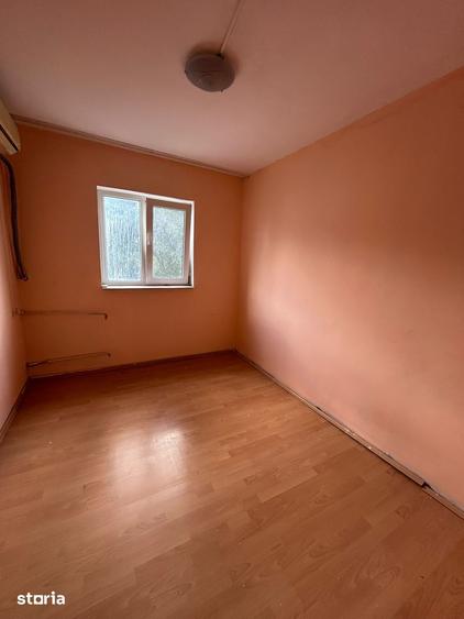 Apartament cu 3 camere in zona Bicaz - 4