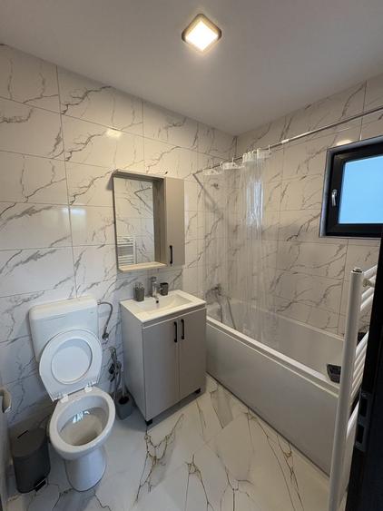 Apartament decomandat în Mărăcineni