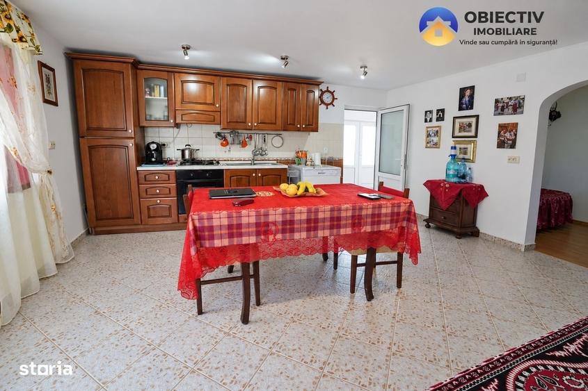 Casă cu 4 camere în Ultracentral