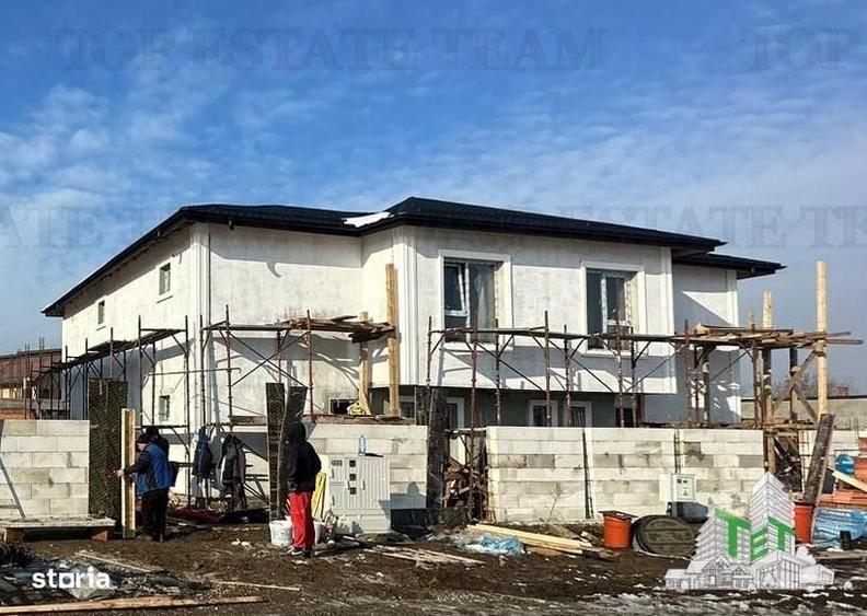 Casă cu 4 camere cu Teren 200 Mp în Haliu