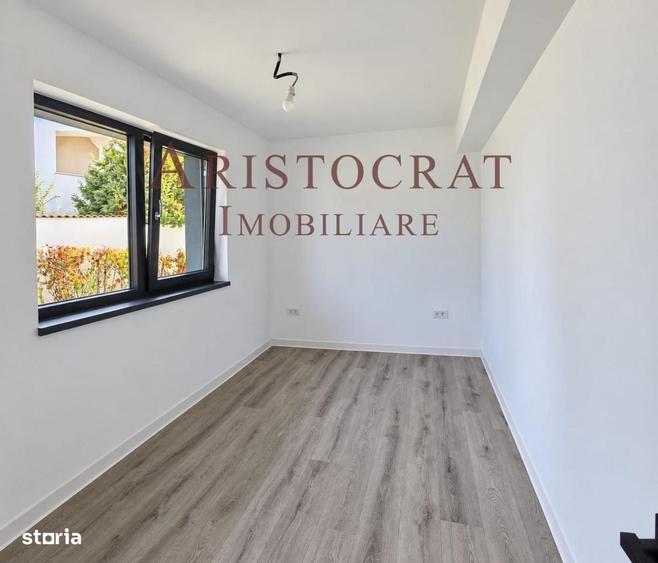 Casă cu 4 camere în Balotești