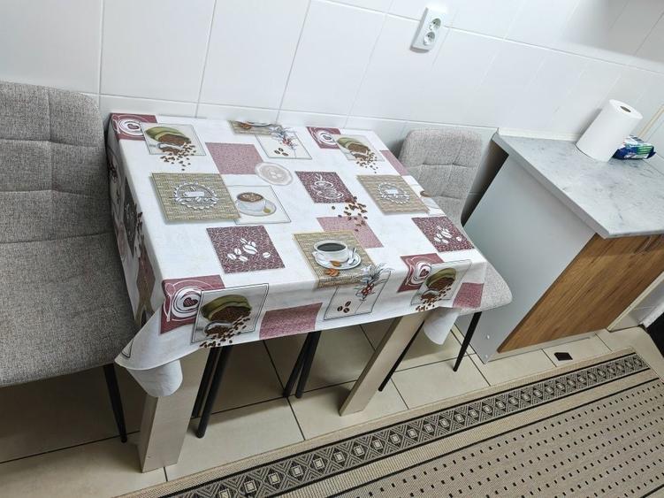Apartament cu 2 camere decomandat în Păcii
