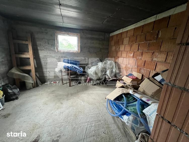 Casă cu 6 camere cu Teren 821 Mp în Dornești