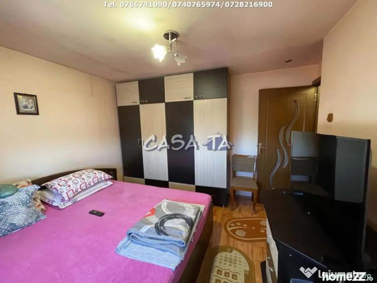 Apartament cu 3 camere decomandat în Central