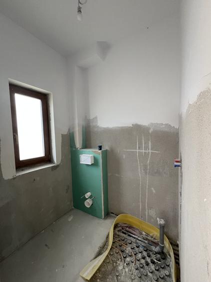 Duplex cu 5 camere cu Canalizare în Chișoda