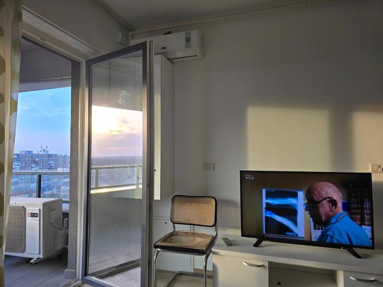 Apartament cu 2 camere semidecomandat în Central