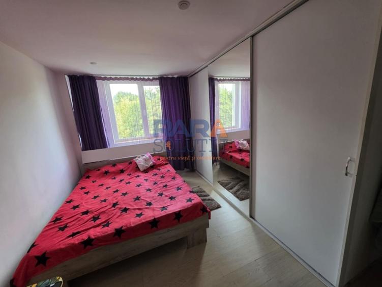 Apartament cu 2 camere decomandat, mobilat în Central