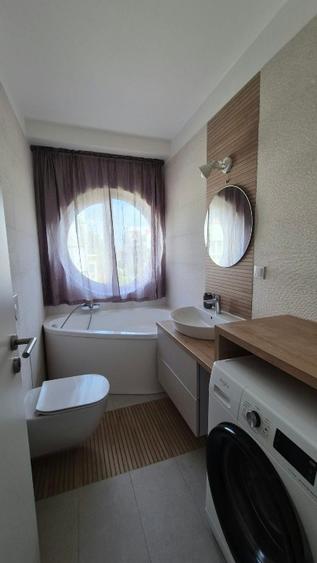 Apartament cu 2 camere decomandat în Avantgarden