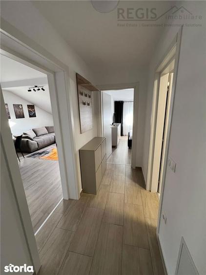 Apartament cu 3 camere decomandat, mobilat în Tractorul