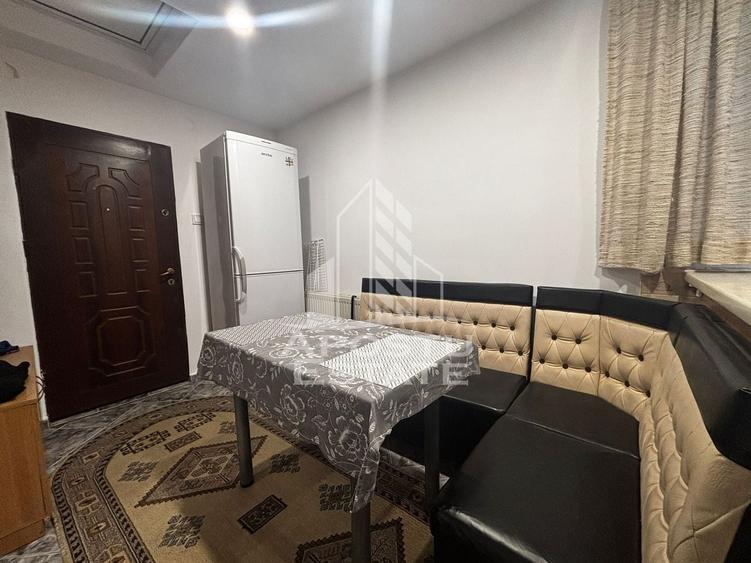 Apartament cu 2 camere semidecomandat, mobilat în Ghiroda