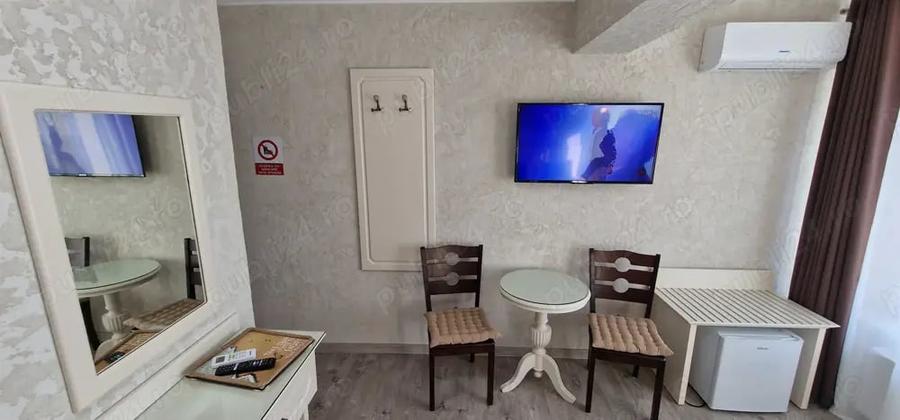 Casă cu 6 camere cu Teren 200 Mp în Eforie
