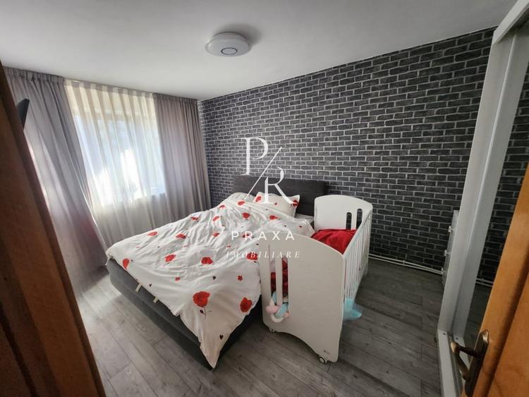 Apartament cu 4 camere semidecomandat, mobilat în Mănăștur
