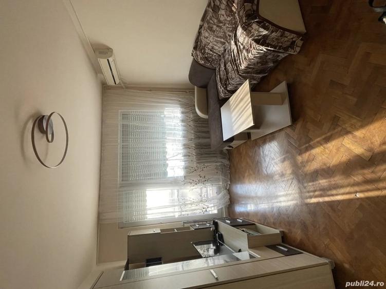 Apartament cu 3 camere semidecomandat în Tipografilor
