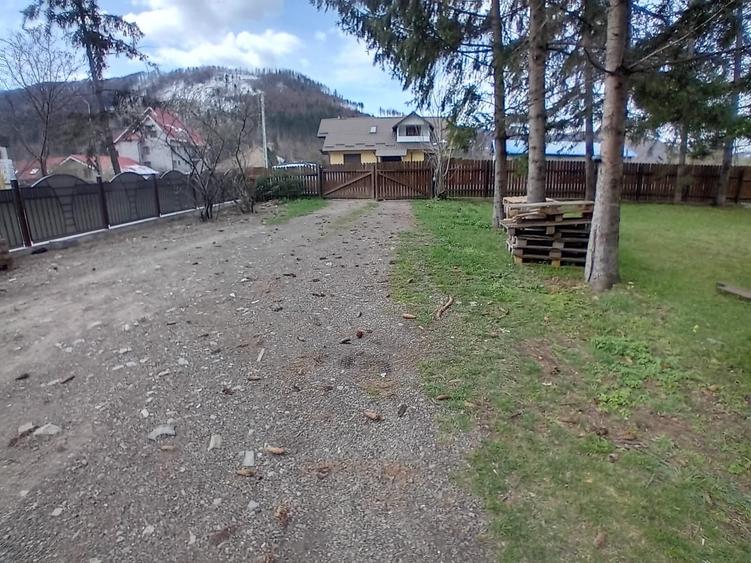 Teren Construcții intravilan de 1670 mp, în Gârcina