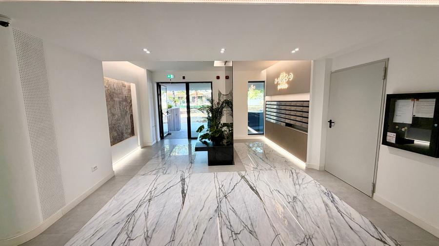 Apartament cu 2 camere decomandat în Aviației