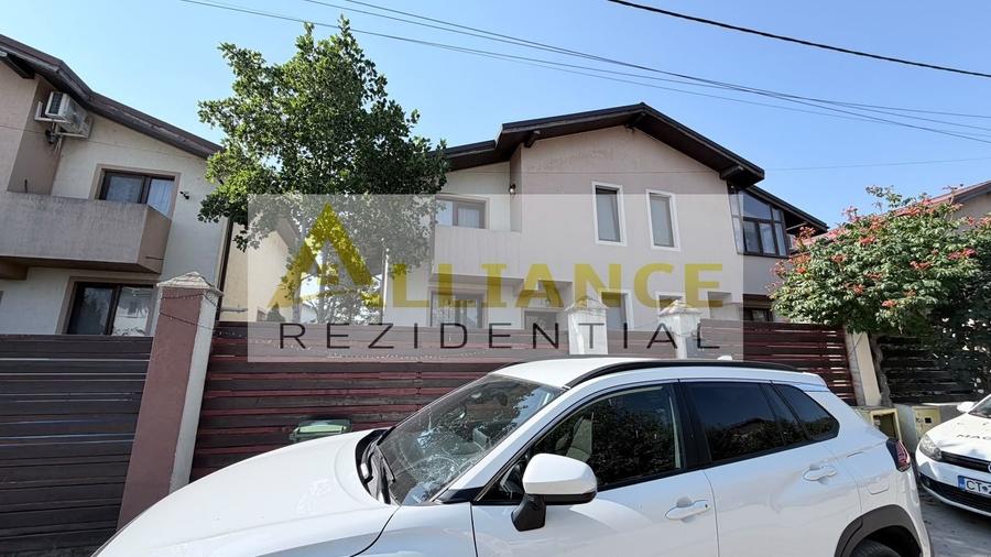 Casă individuală cu 4 camere cu Canalizare în Berceni