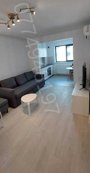 Apartament cu 2 camere semidecomandat în Exterior Vest