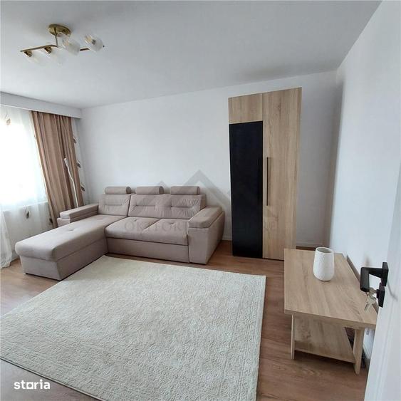Apartament 3 camere , zona Circumvalatiunii - 7