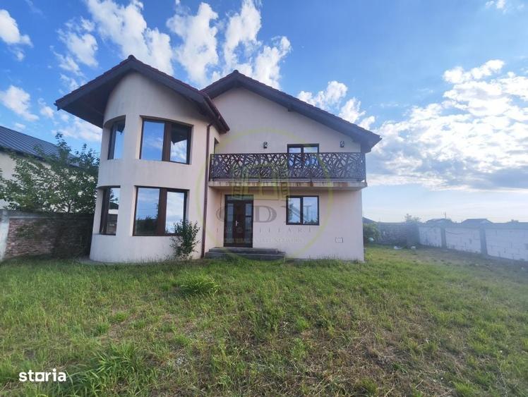 Casa 4 camere, teren 500 mp, Ghercesti, zona Aeroport - 1