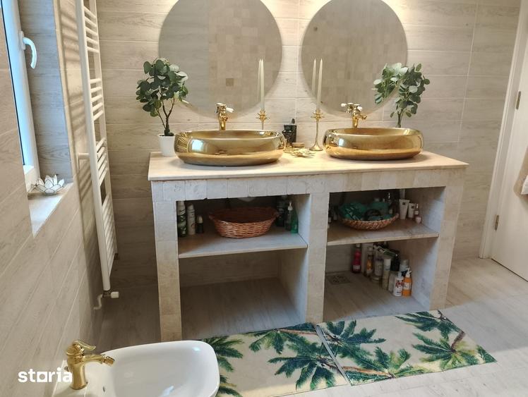 Casă cu 4 camere cu Teren 327 Mp în Bascov