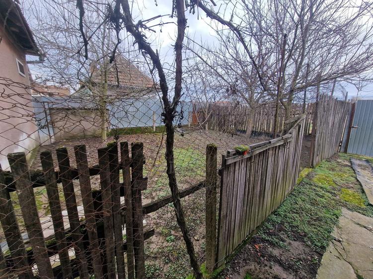 Casă cu 4 camere în Șomoșcheș