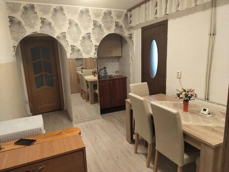 Apartament cu 2 camere decomandat în Traian