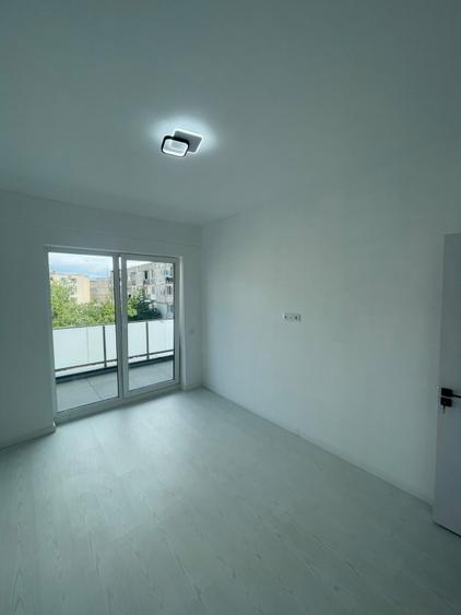 Apartament cu 2 camere decomandat în Depozitelor
