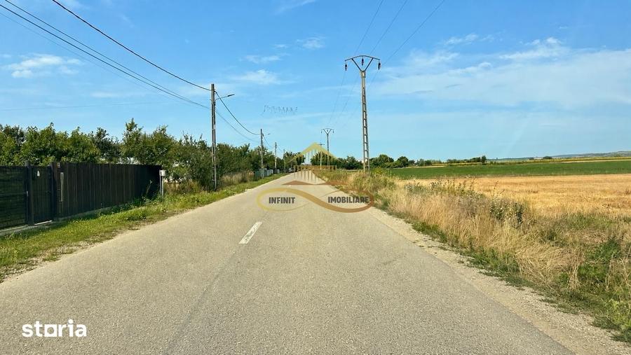 Teren de 1000 mp, în Săucești