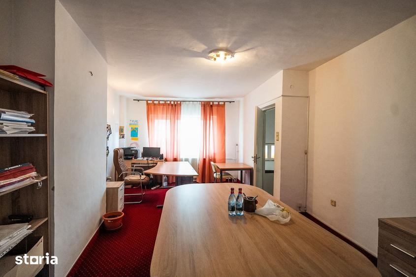 Garsonieră decomandată în Exterior Vest