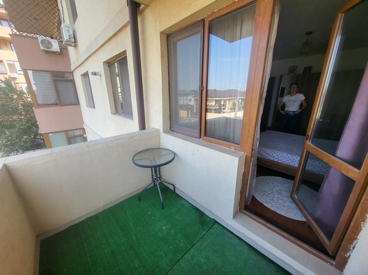 Apartament cu 3 camere decomandat în Prelungirea Ghencea