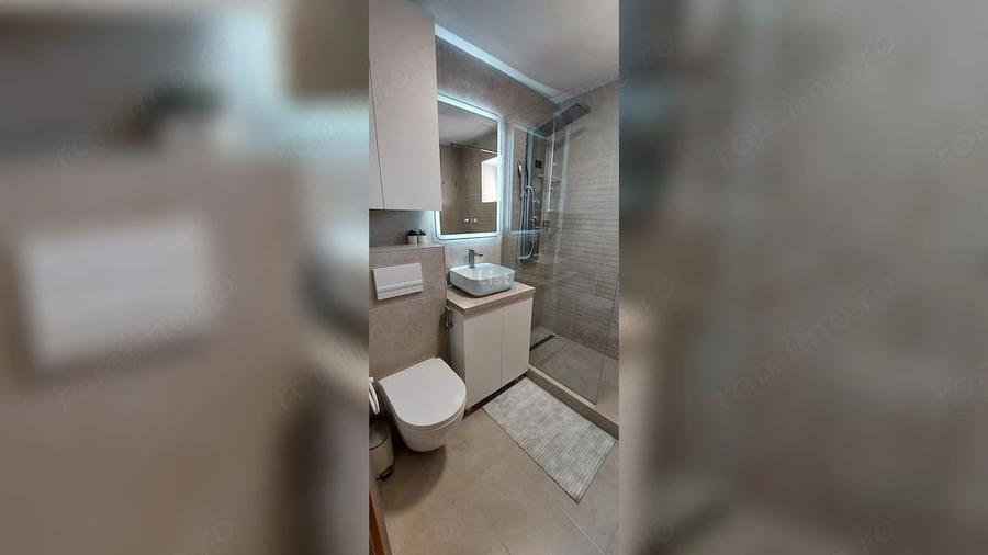 Apartament cu 3 camere în Calea Moldovei