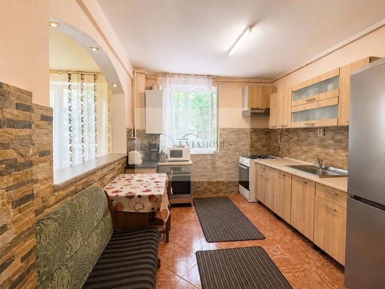 Apartament cu 3 camere semidecomandat, mobilat în Gheorgheni — fotografia 3