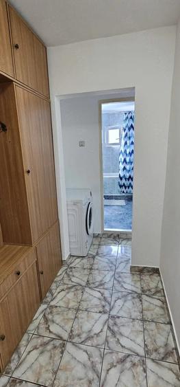 Apartament cu 2 camere decomandat în Casa de Cultură