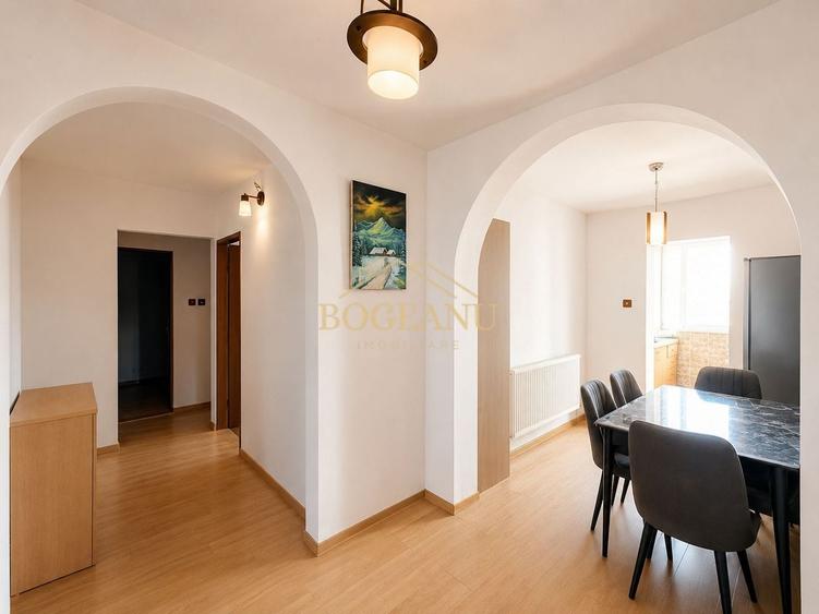 Apartament cu 3 camere decomandat, mobilat în Torontalului