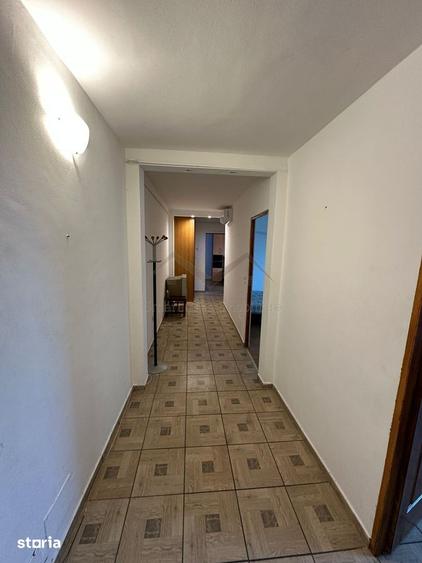 Apartament cu 2 camere decomandat în Podu Roș
