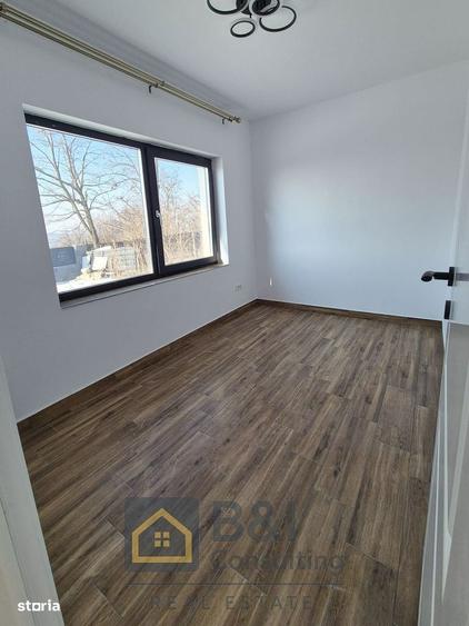 Casă cu 4 camere în Ciurea