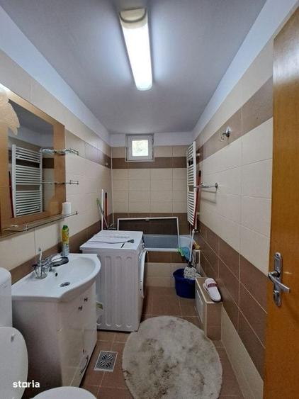 Apartament cu 3 camere semidecomandat în Ultracentral